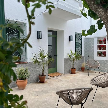 Les Filles Hotel Deltebre Exterior photo