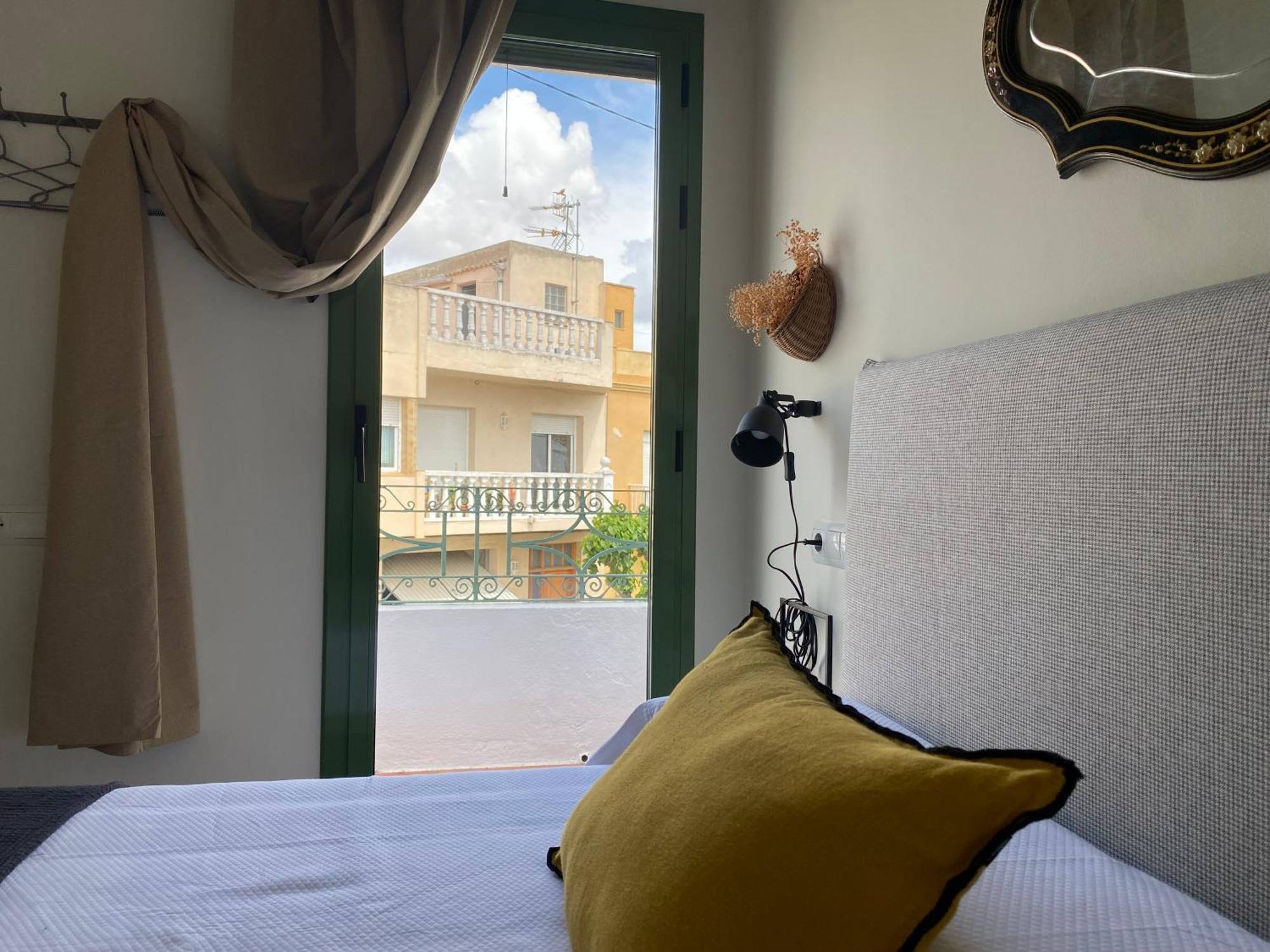 Les Filles Hotel Deltebre Exterior photo