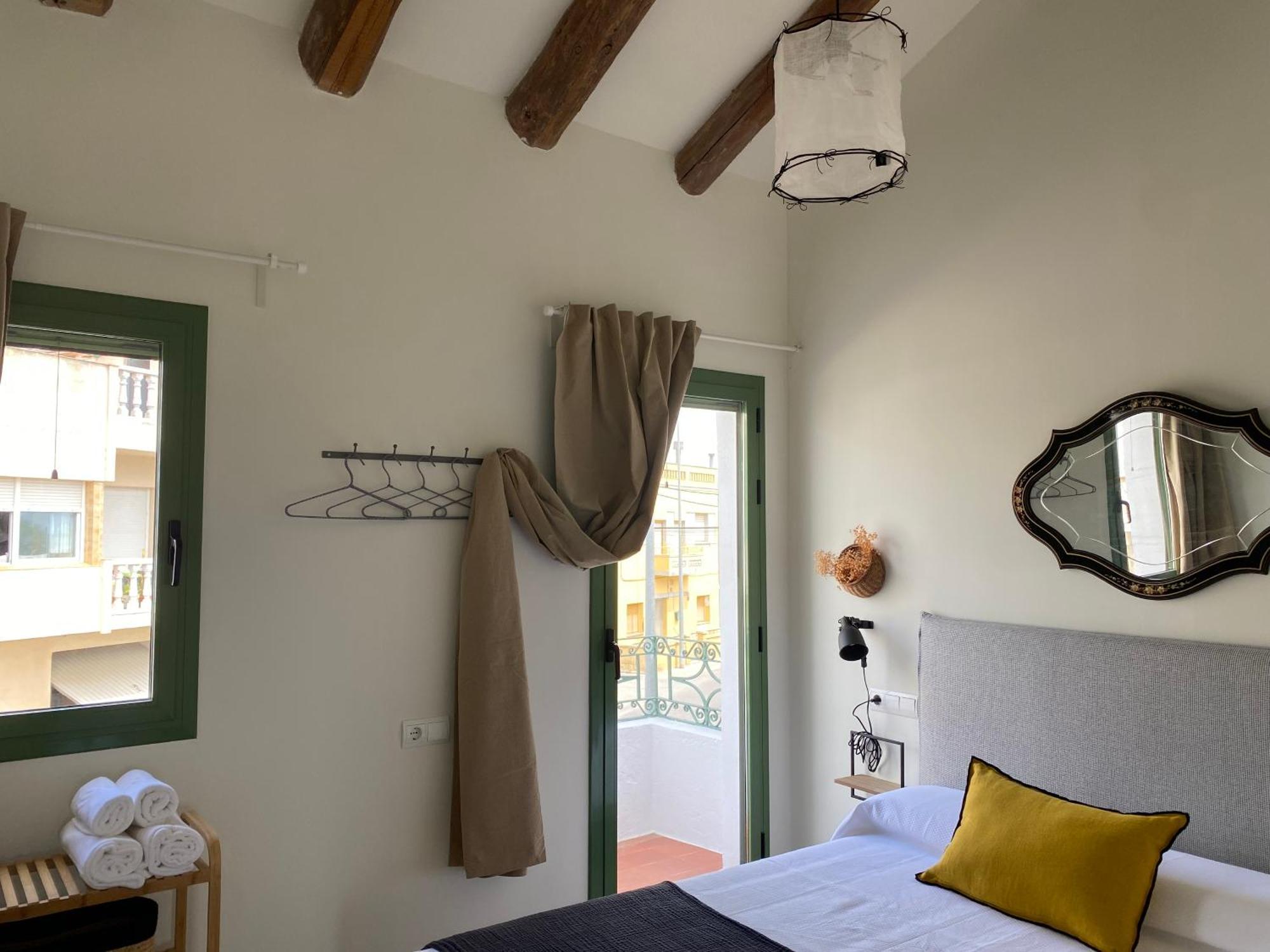 Les Filles Hotel Deltebre Exterior photo