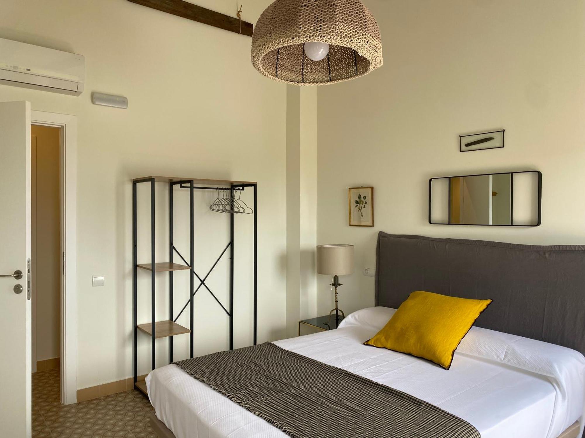 Les Filles Hotel Deltebre Exterior photo